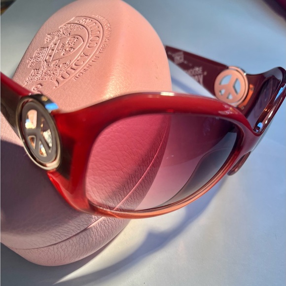 JUICY COUTURE Sunglasses - Picture 1 of 6